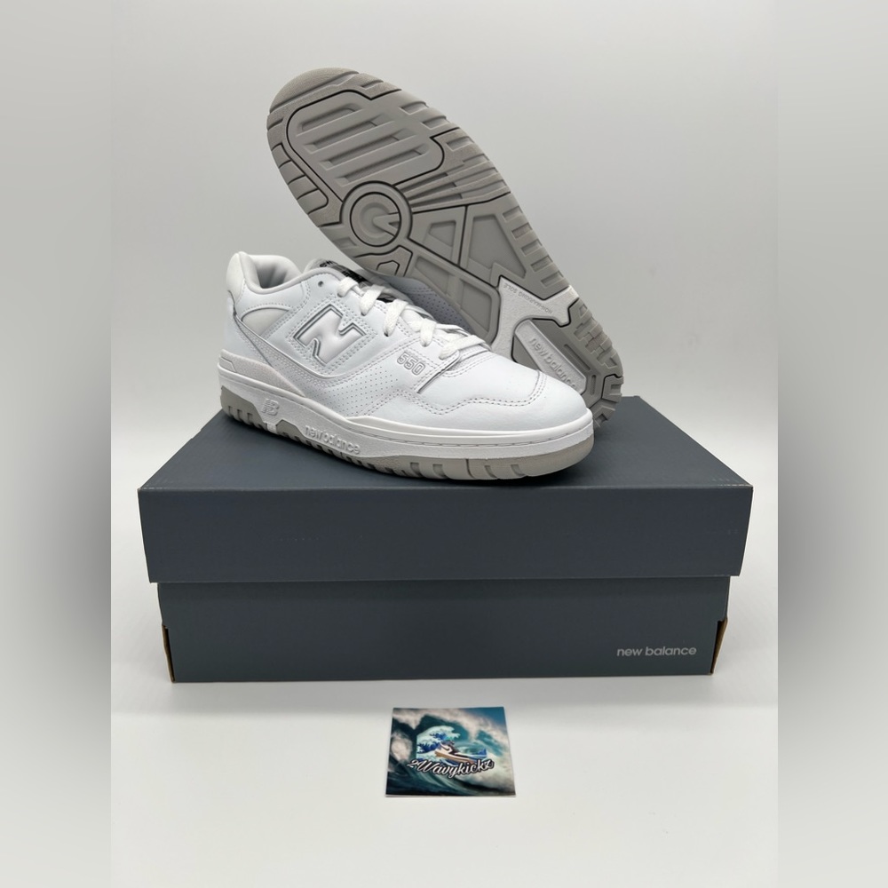New Balance 550 White Grey (GS) *GSB550PB* Size 7Y = Size 8.5 Womens